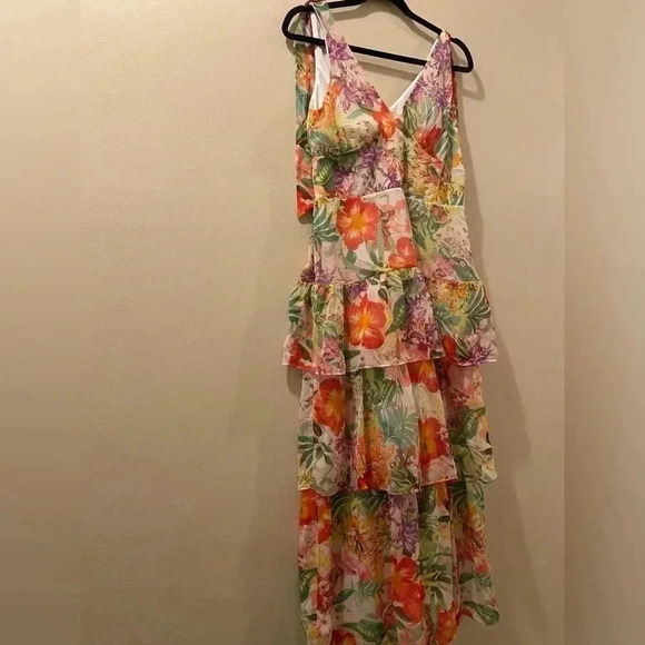 Julia Jordan women’s maxi dress - bright tiered - floral - size 6 - sleeveless - Picture 1 of 10